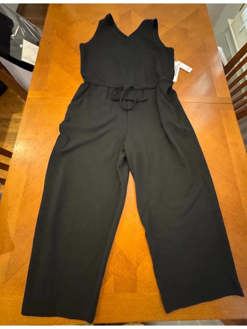 32 Degrees Black Sleeveless Jumpsuit Size L